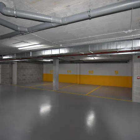 Appartamento ático De Lujo Con Piscina Y Mini Golf En La Playa