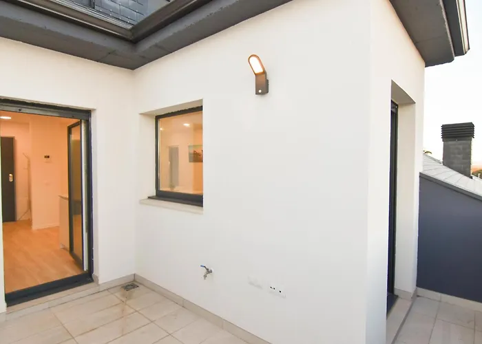 Atico De Lujo Con Piscina Y Mini Golf En La Playa * Loredo